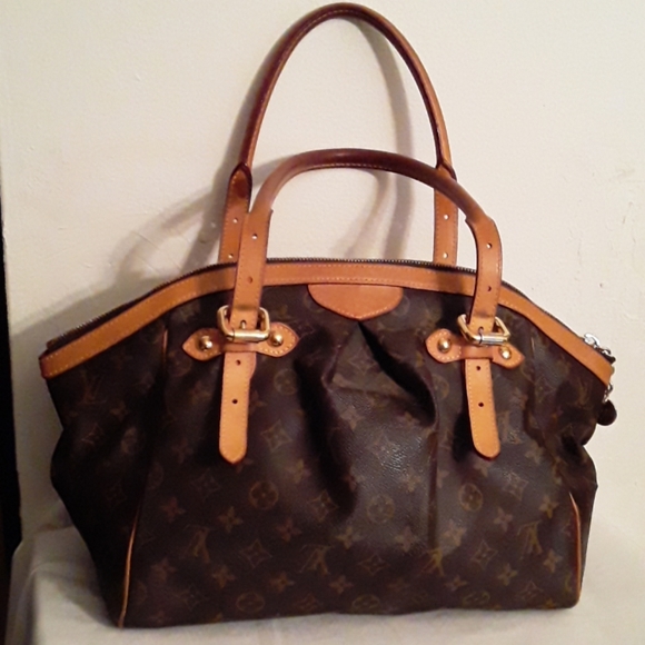 AUTHENTIC LOUIS VUITTON TIVOLI GM - Picture 8 of 8